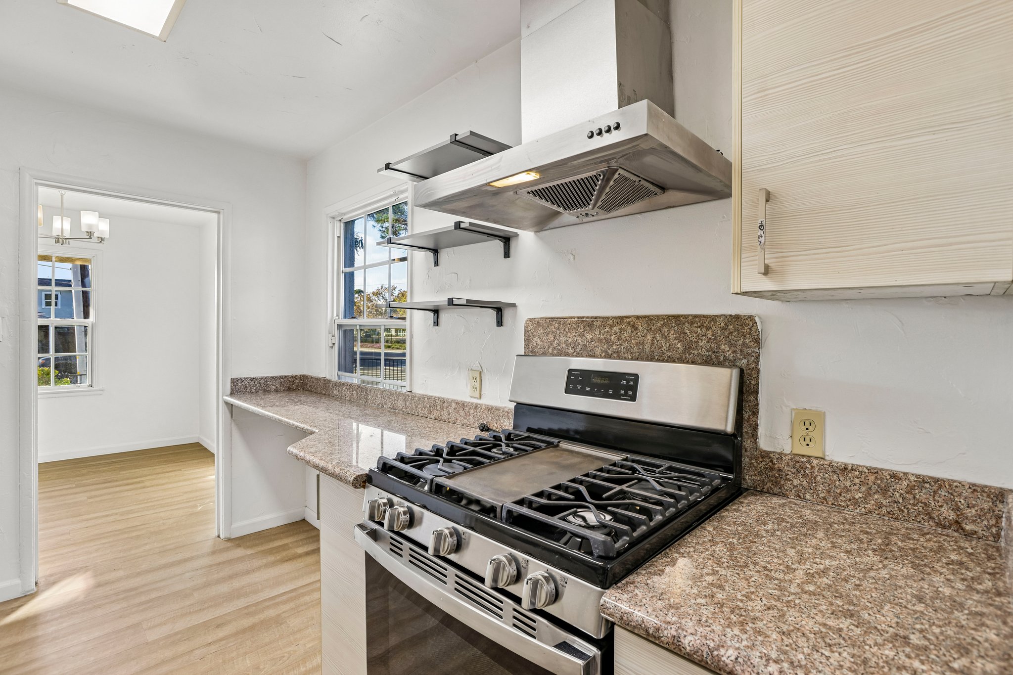 Phelps St-S1010-012.jpg