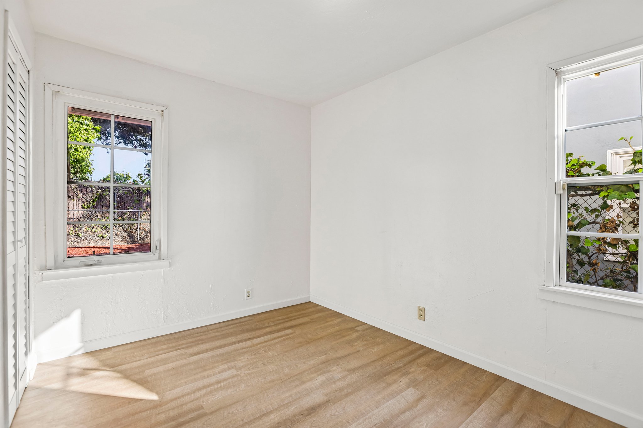 Phelps St-S1010-019.jpg