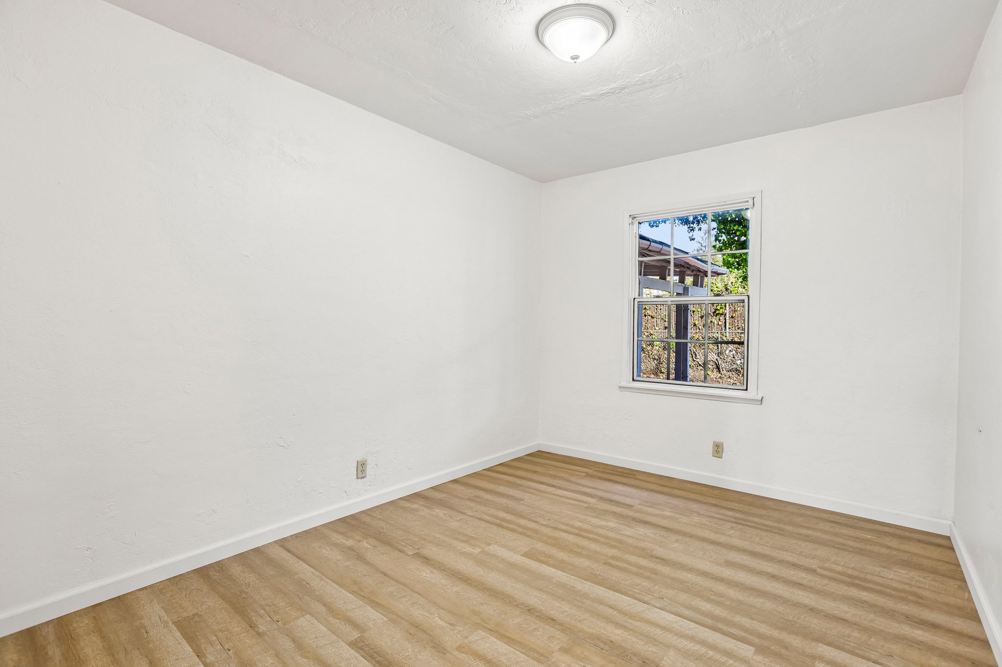 Phelps St-S1010-022.jpg