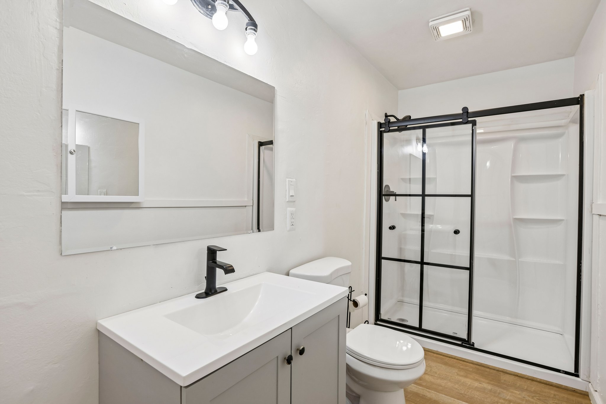 Phelps St-S1010-025.jpg