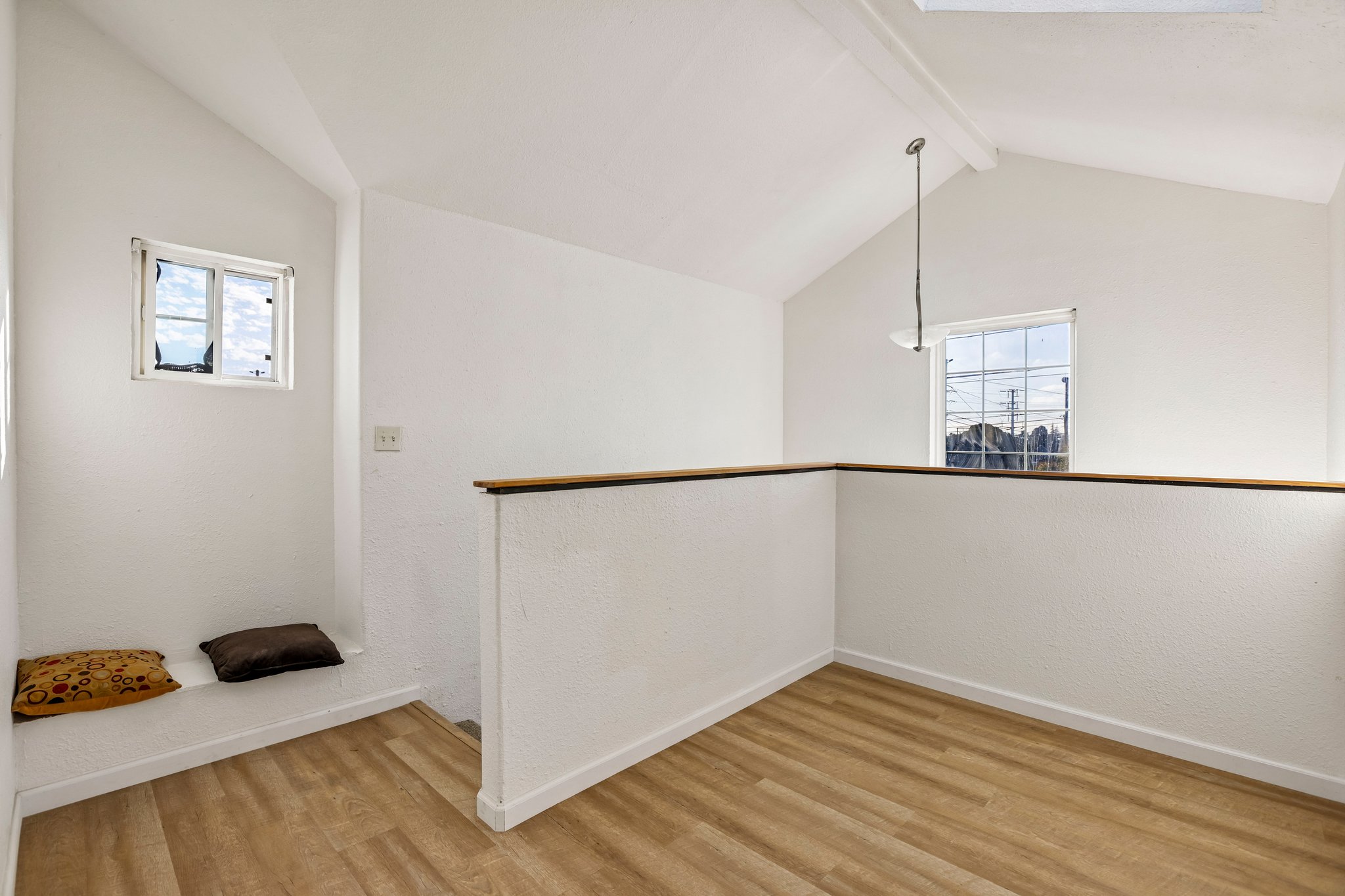 Phelps St-S1010-040.jpg