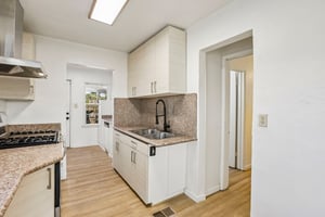 Phelps St-S1010-011.jpg
