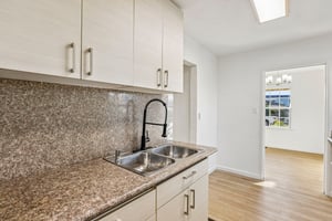 Phelps St-S1010-013.jpg