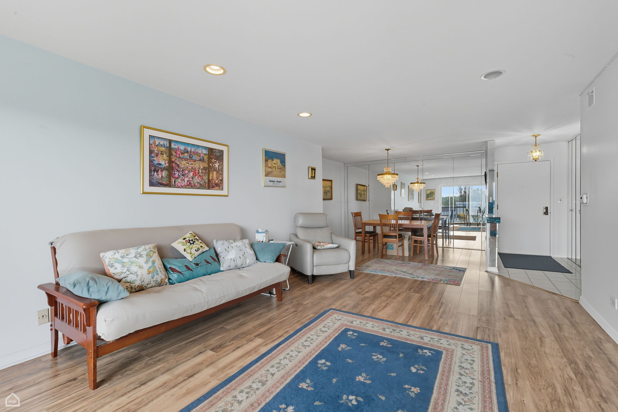 4840 Foster St 303 - Matt Liss_CHP2025_003