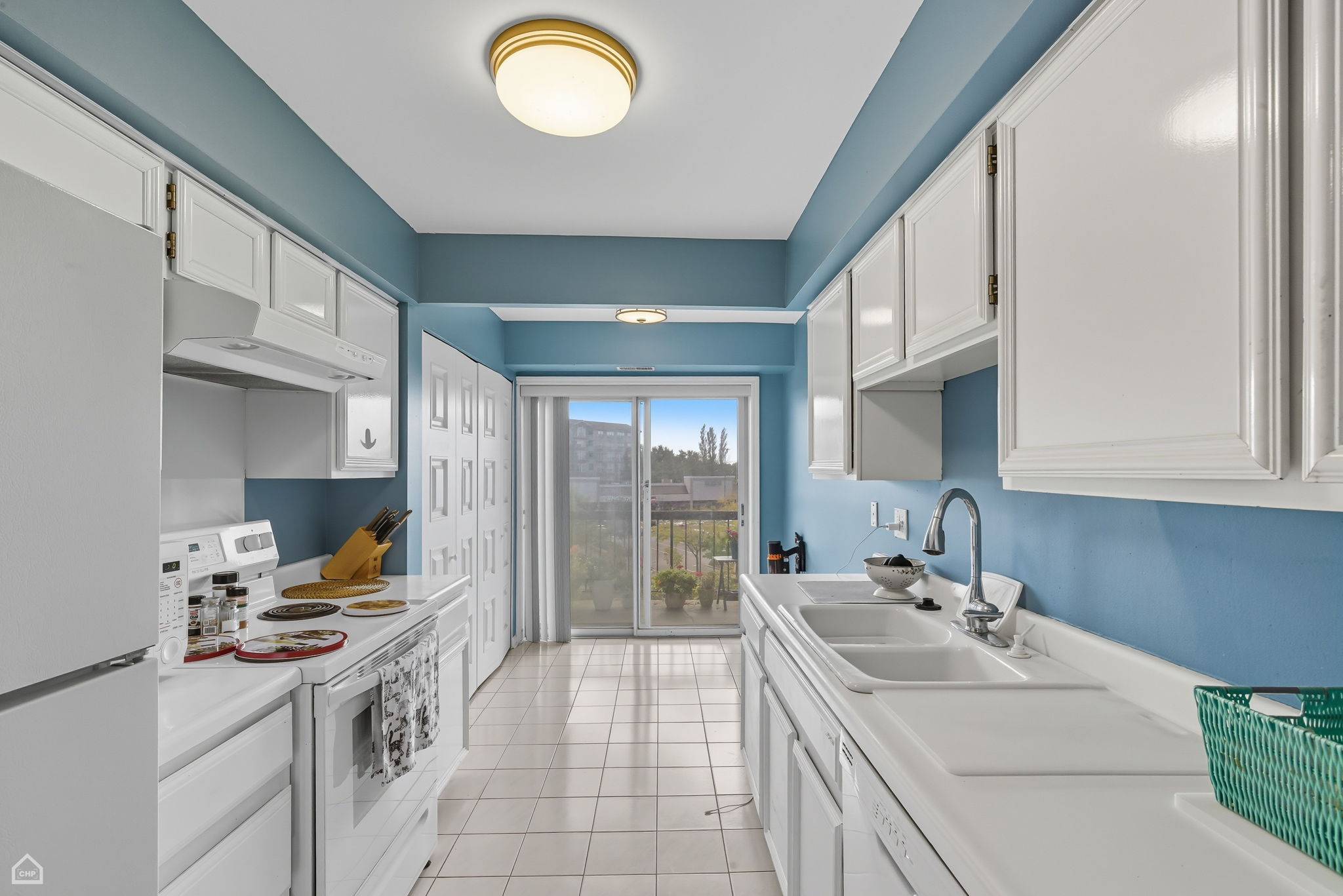 4840 Foster St 303 - Matt Liss_CHP2025_005