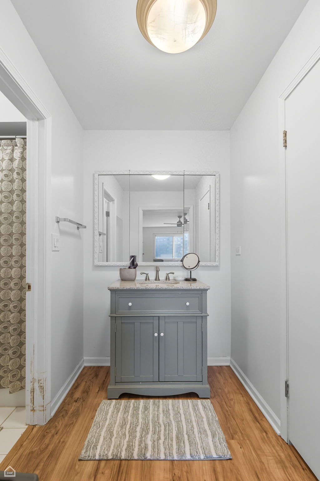 4840 Foster St 303 - Matt Liss_CHP2025_015