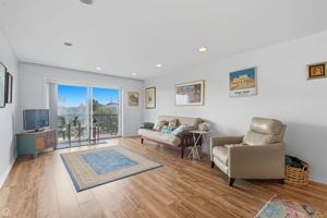 4840 Foster St 303 - Matt Liss_CHP2025_002