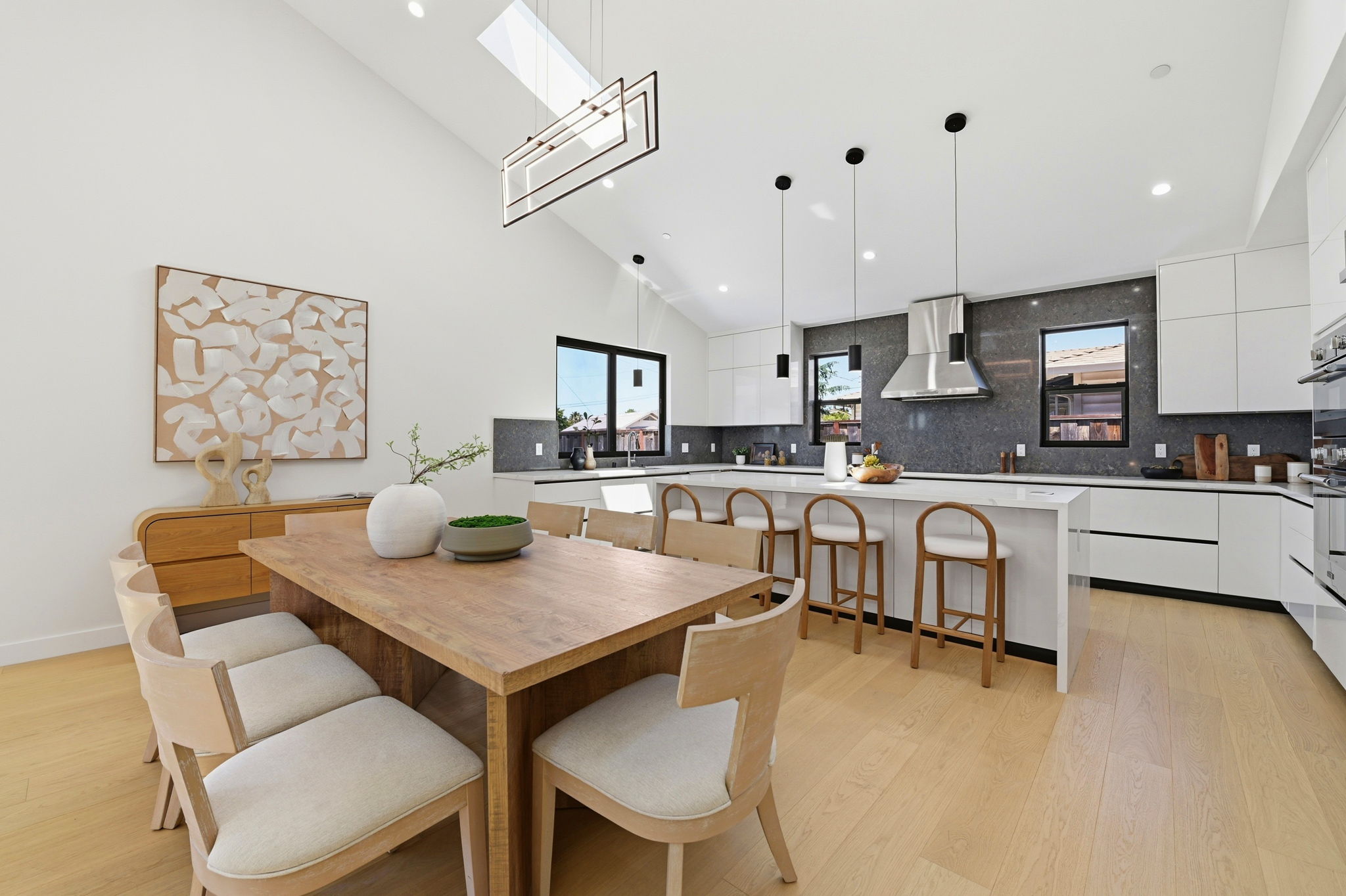 020_F8_48409 Cottonwood St