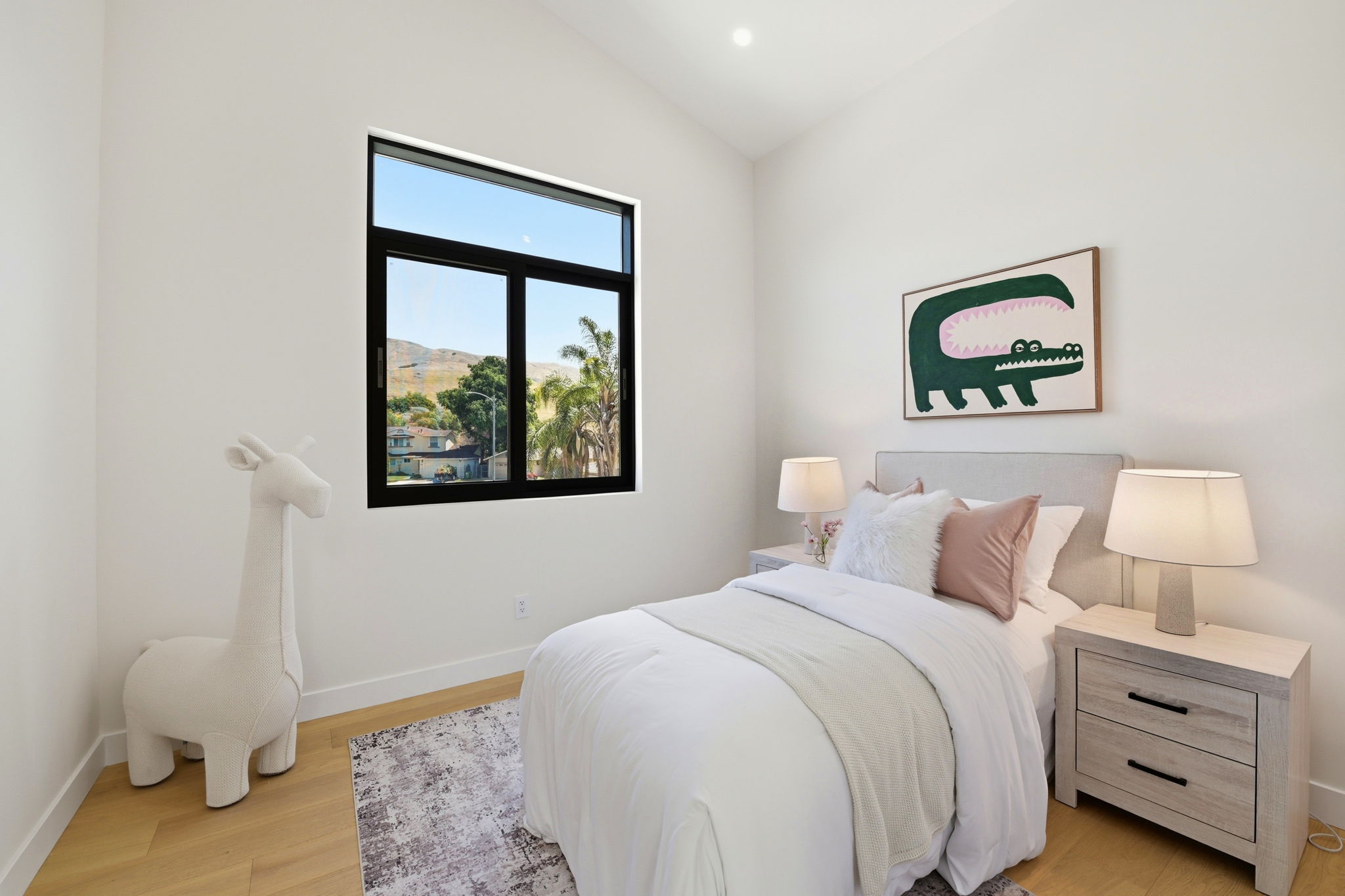 032_F8_48409 Cottonwood St