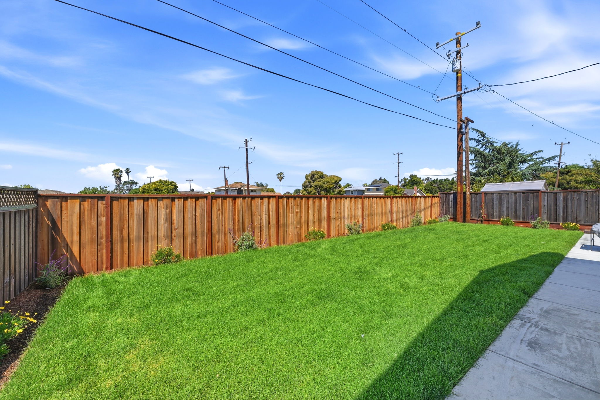 049_F8_48409 Cottonwood St