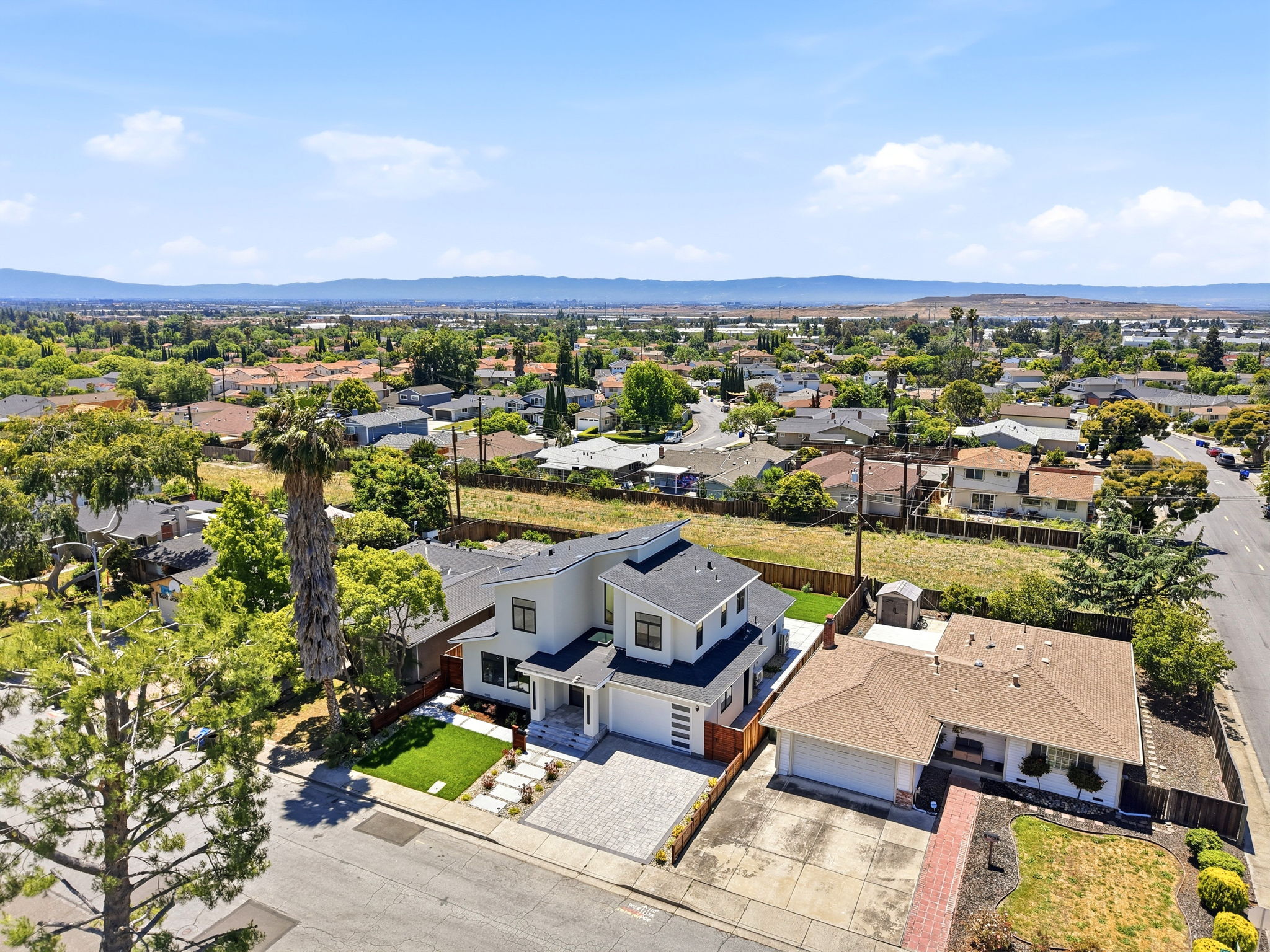 003_F8_AERIAL_48409 Cottonwood St