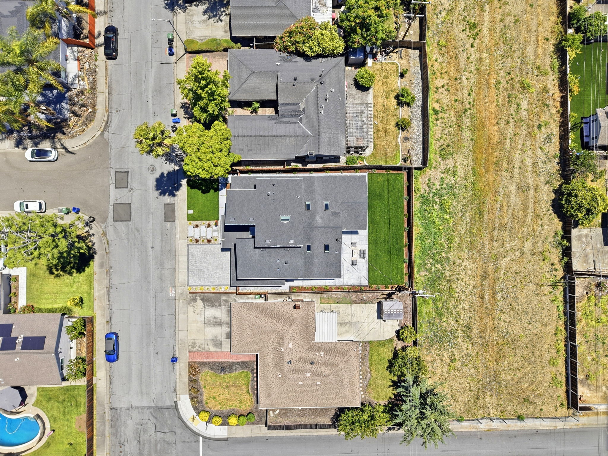 009_F8_AERIAL_48409 Cottonwood St