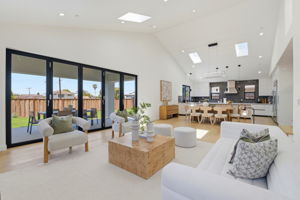 014_F8_48409 Cottonwood St