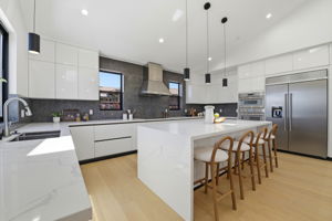 015_F8_48409 Cottonwood St