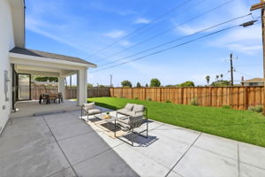 046_F8_48409 Cottonwood St