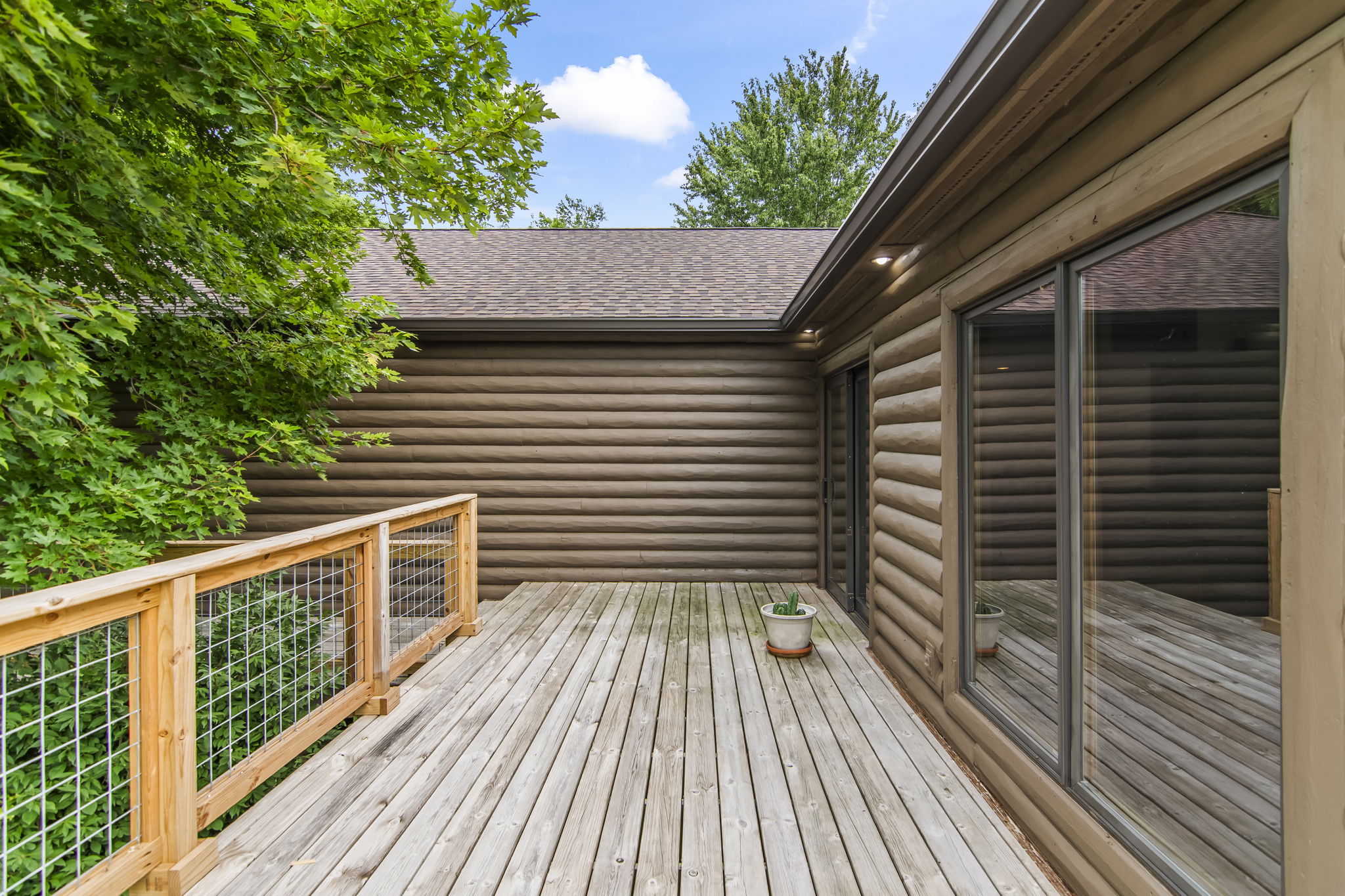 Deck