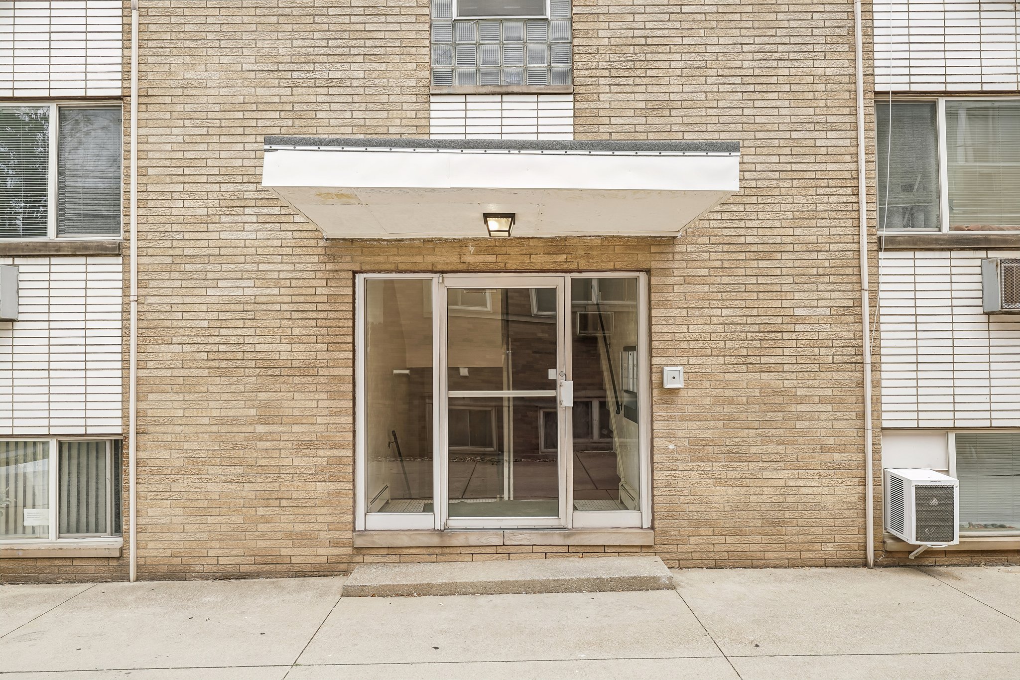 Broadview Rd-S3007-005.jpg
