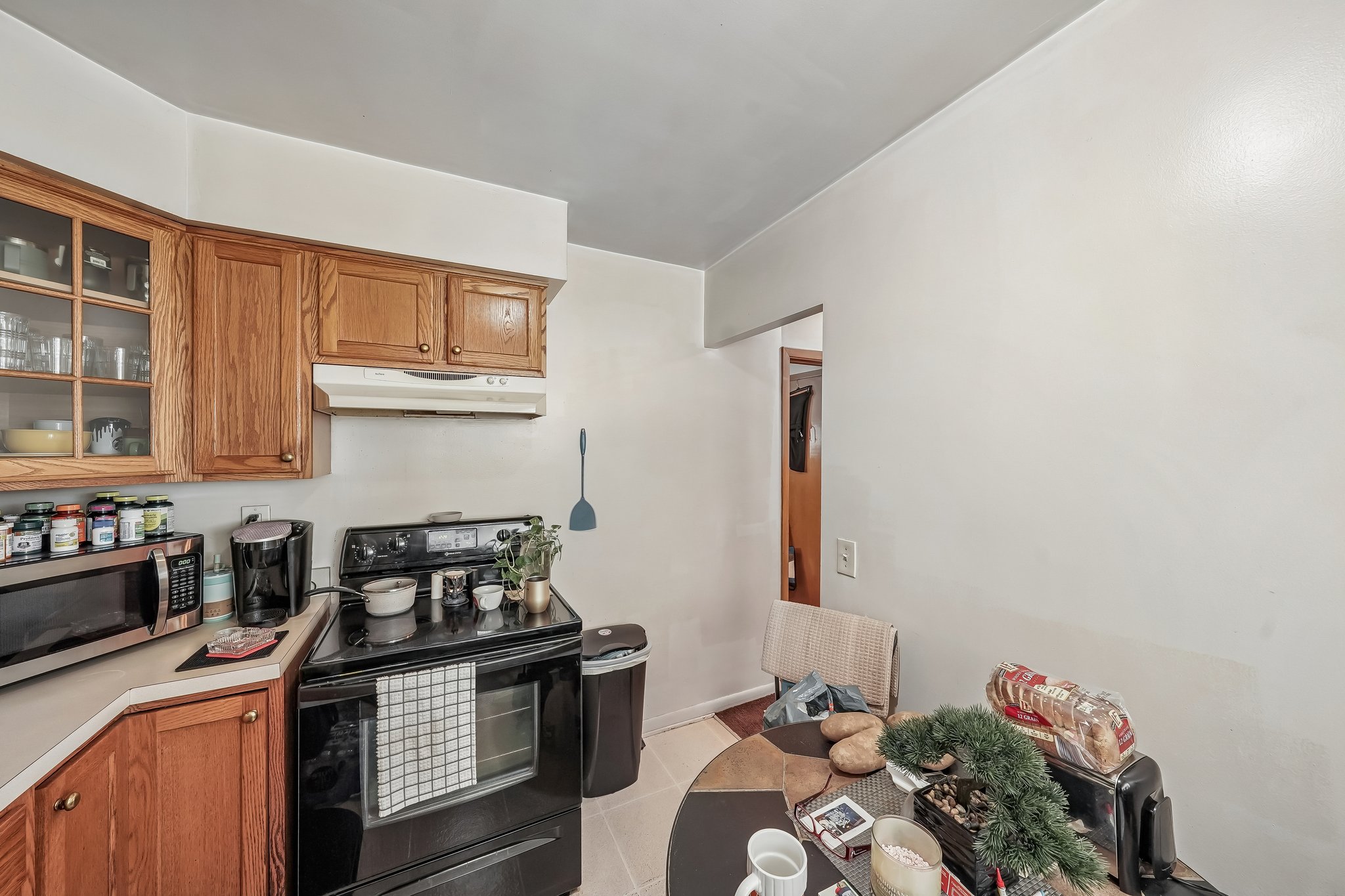 Broadview Rd-S3007-011.jpg