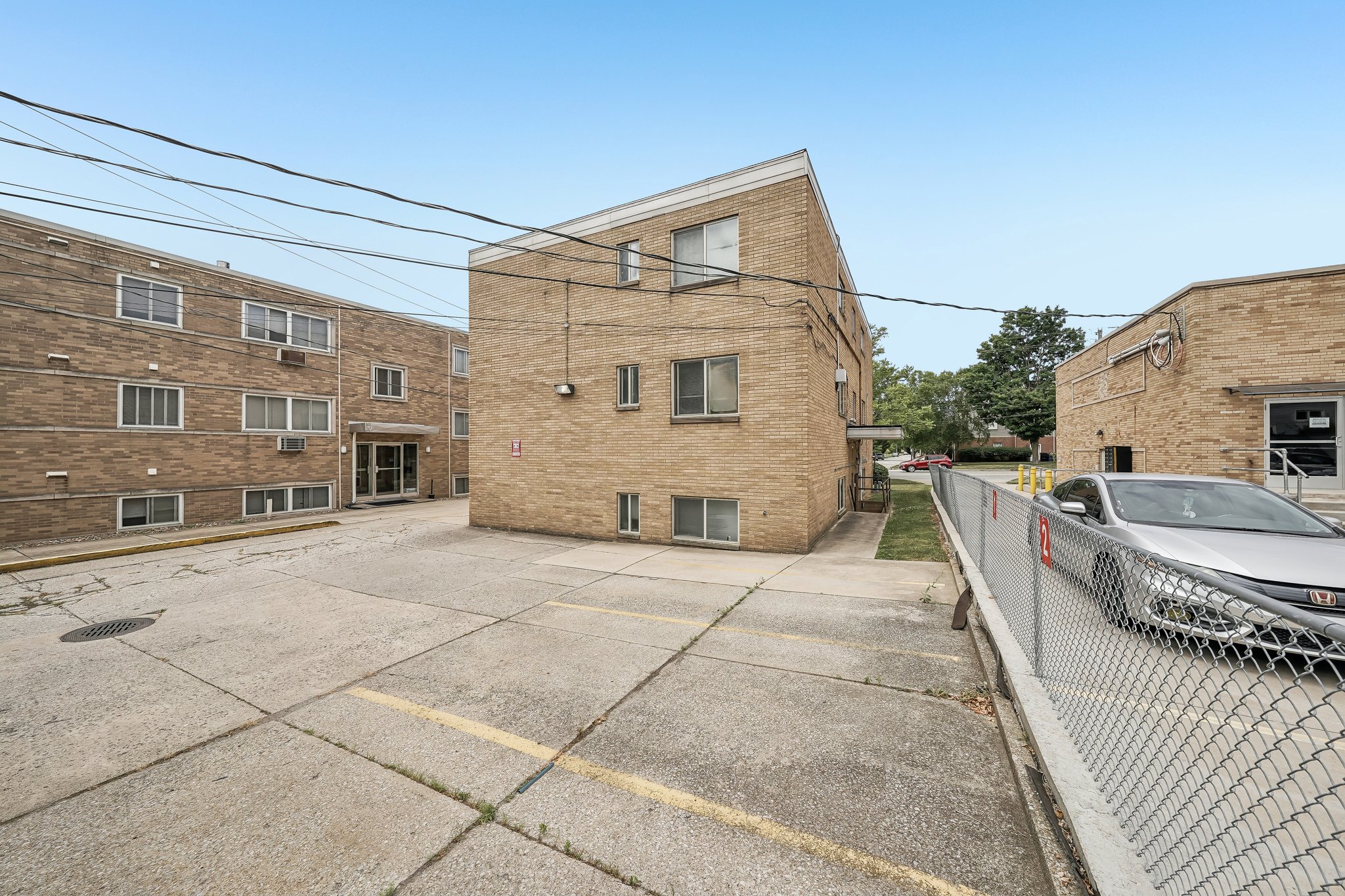 Broadview Rd-S3007-035.jpg