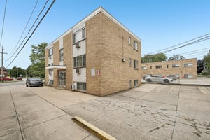 Broadview Rd-S3007-003.jpg