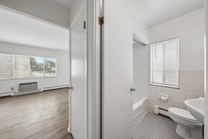 Broadview Rd-S3007-012.jpg
