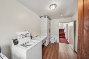 Broadview Rd-S3007-030.jpg
