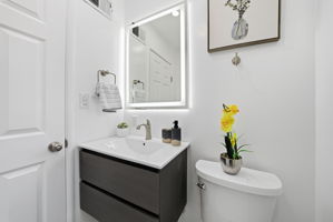 Photo 48