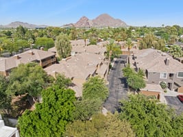 4848 N 36th St 118 - 010 (2).jpg