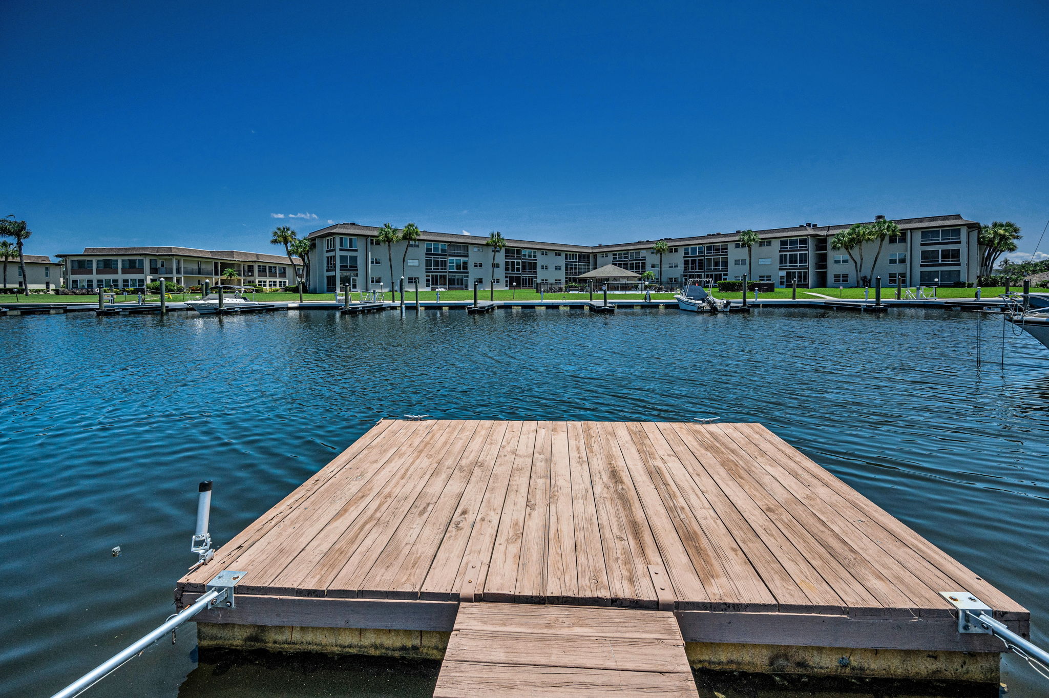 Dock2