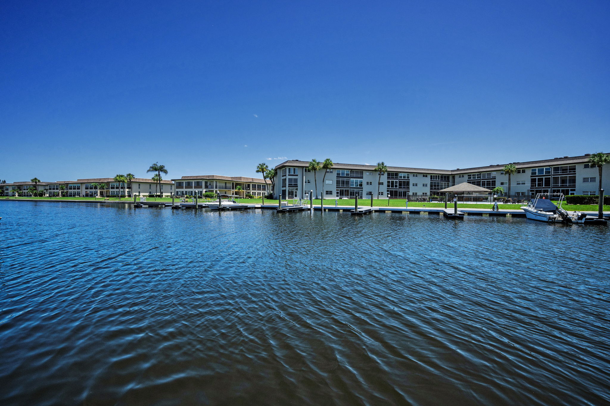 Dock4 Water View