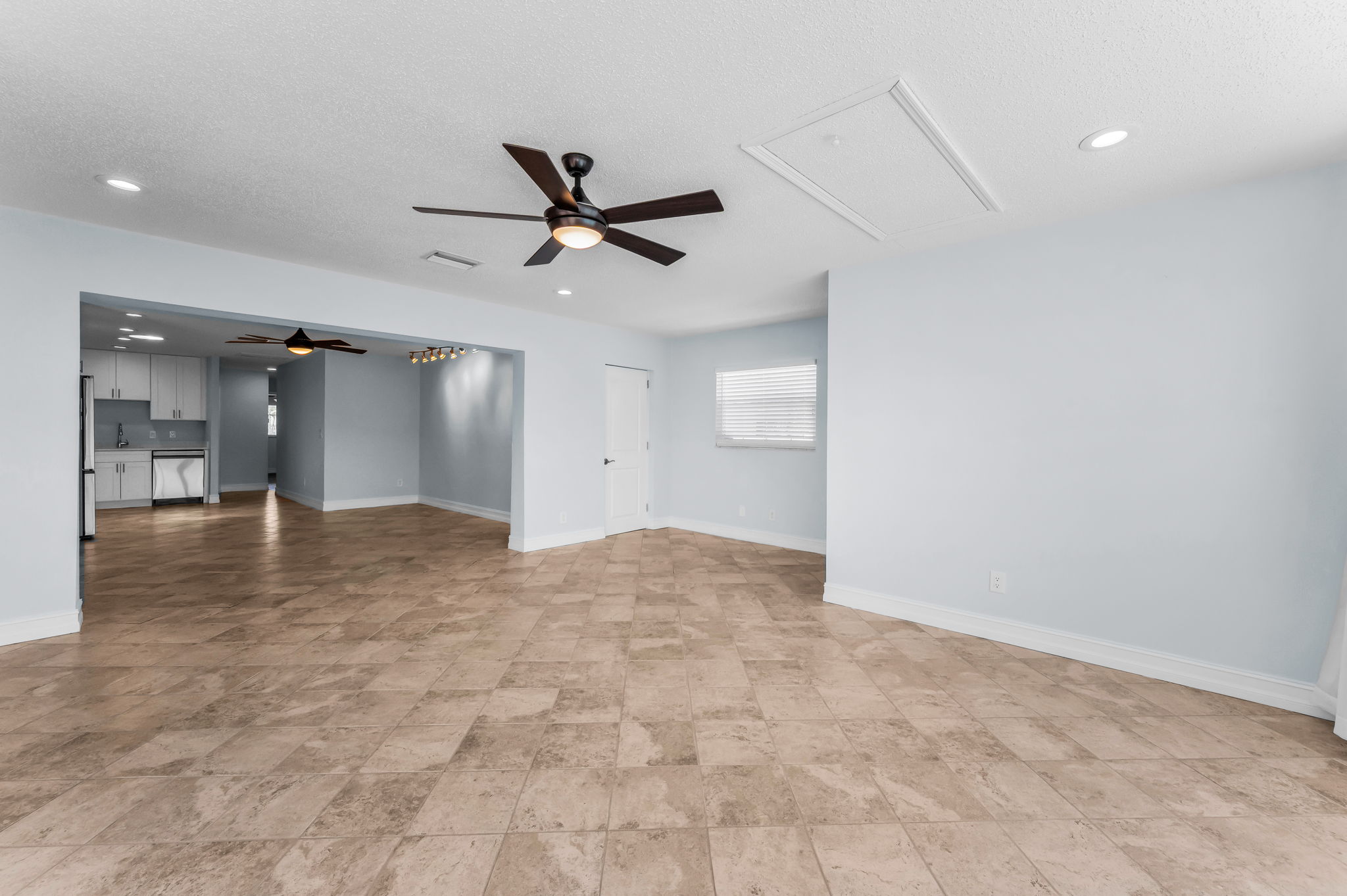 Living Room4