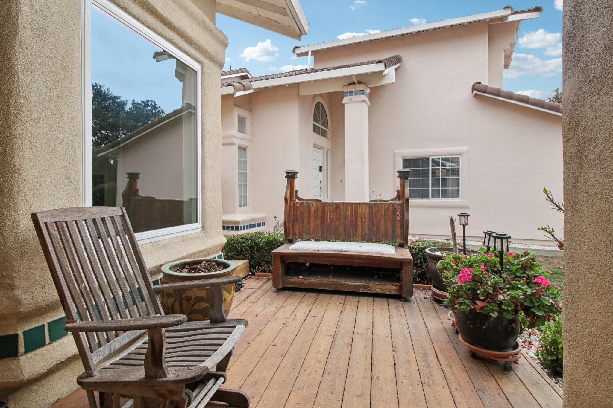 Avalon Cir-S0910-005.jpg