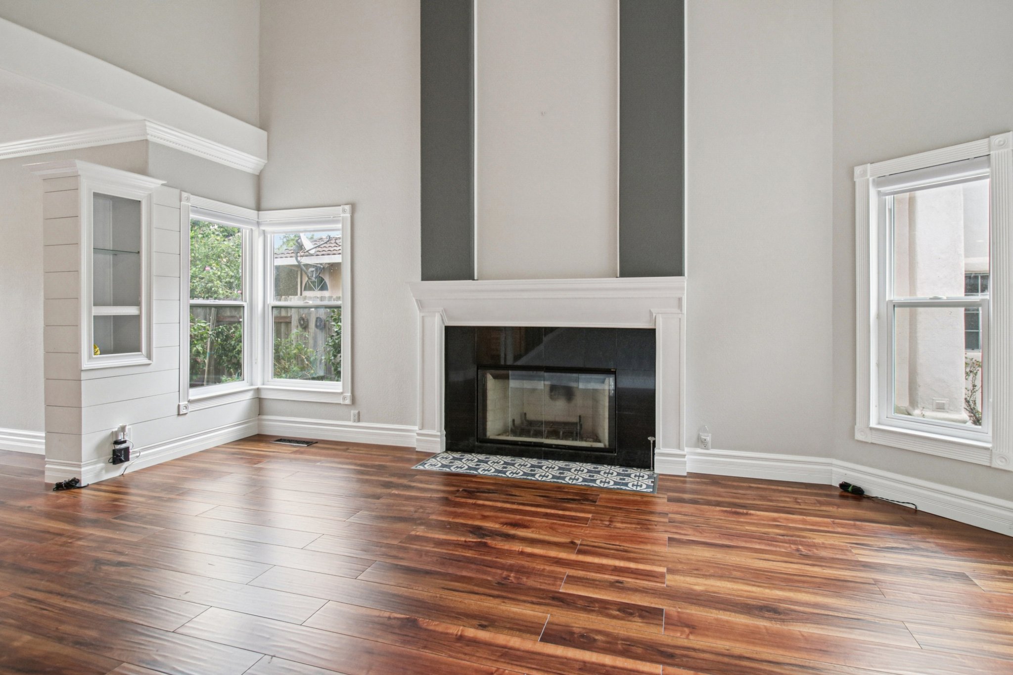 Avalon Cir-S0910-007.jpg