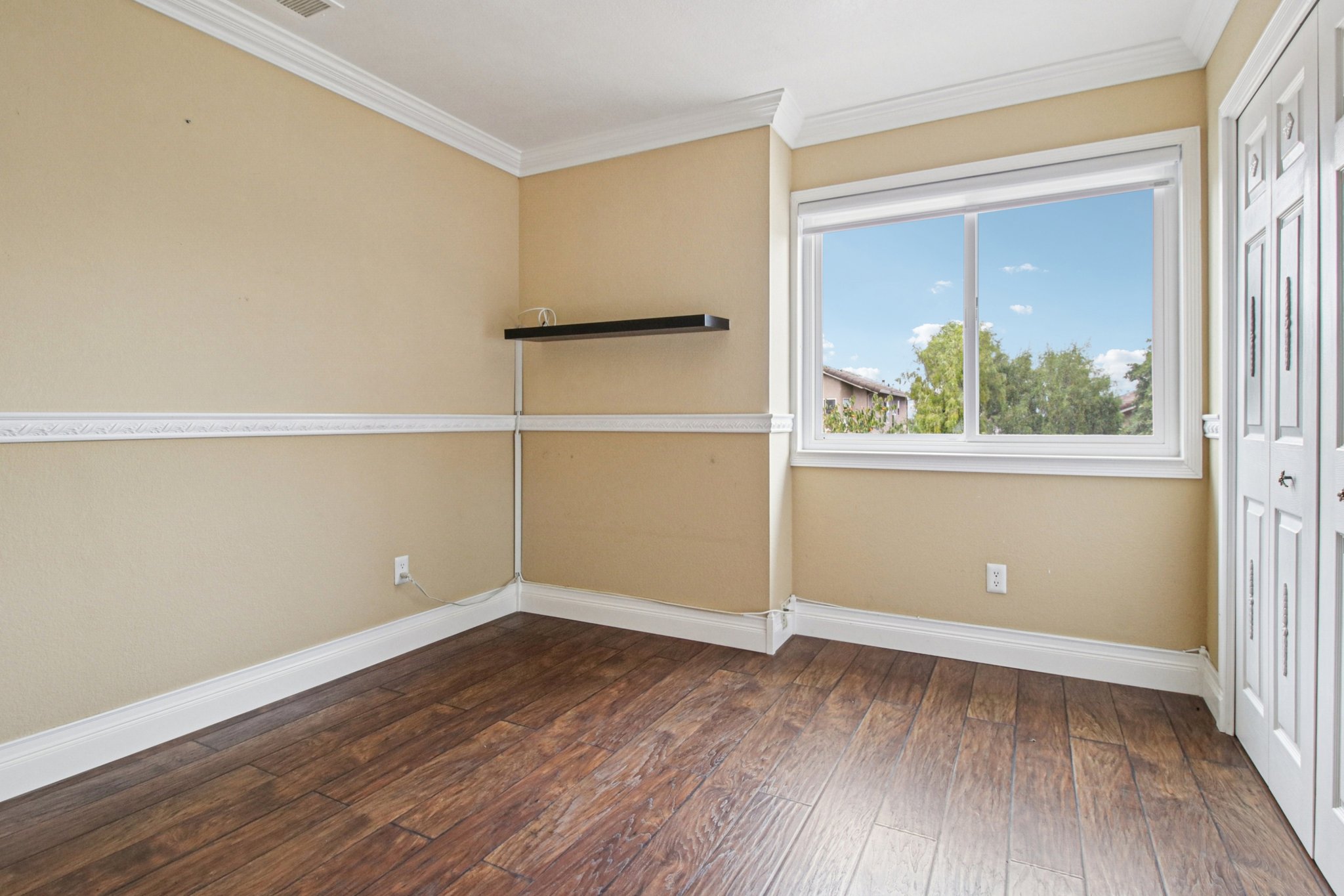 Avalon Cir-S0910-030.jpg