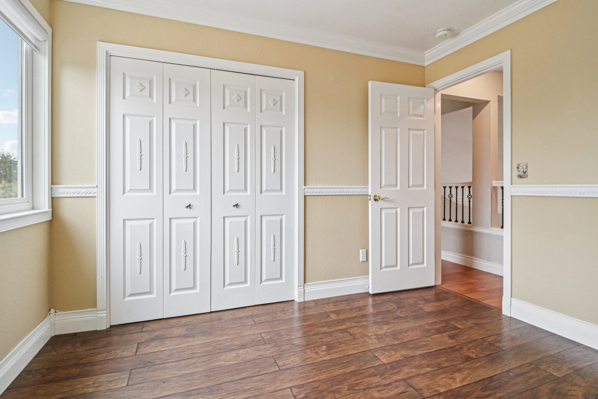 Avalon Cir-S0910-031.jpg