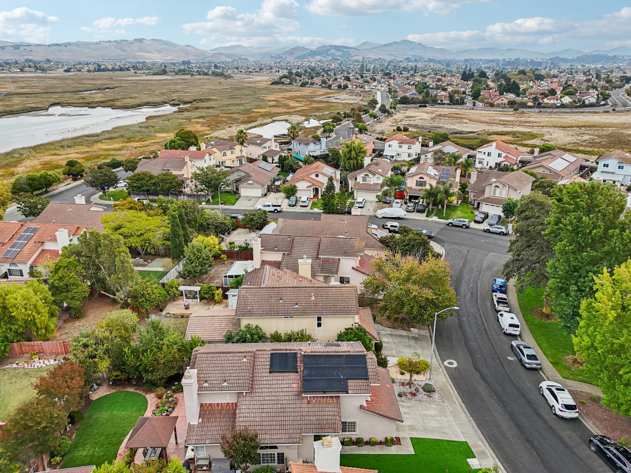 Avalon Cir-S0910-050.jpg