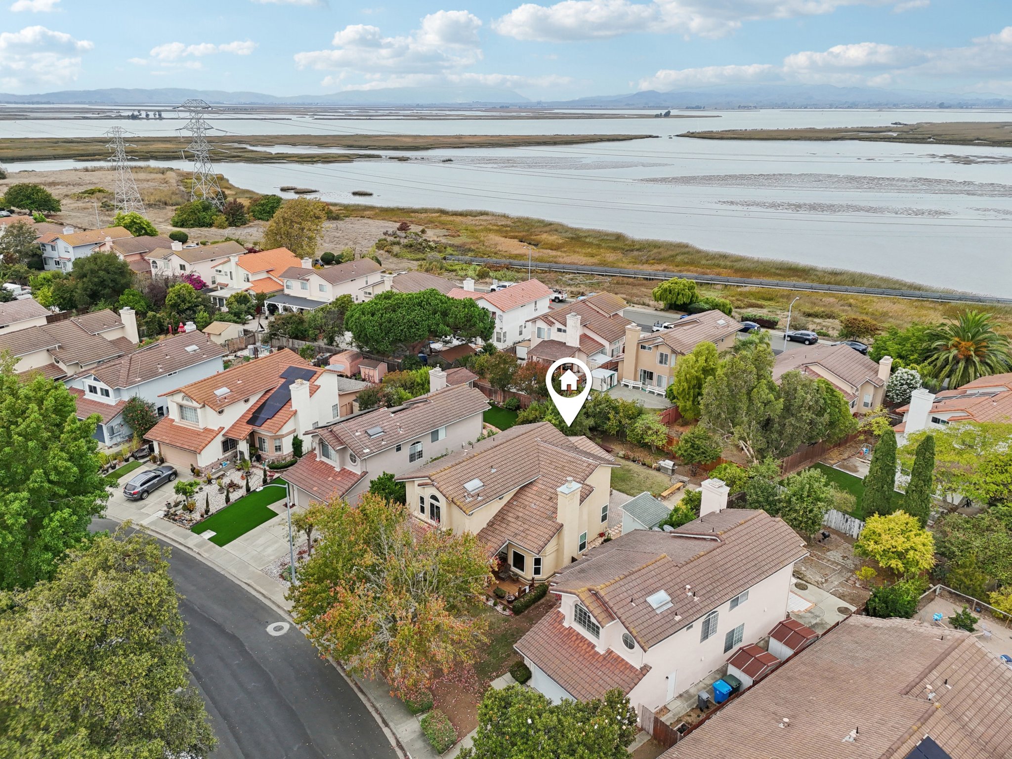 Avalon Cir-S0910-057.jpg
