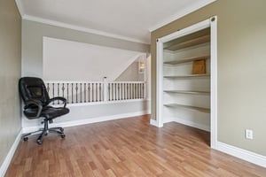 Avalon Cir-S0910-029.jpg