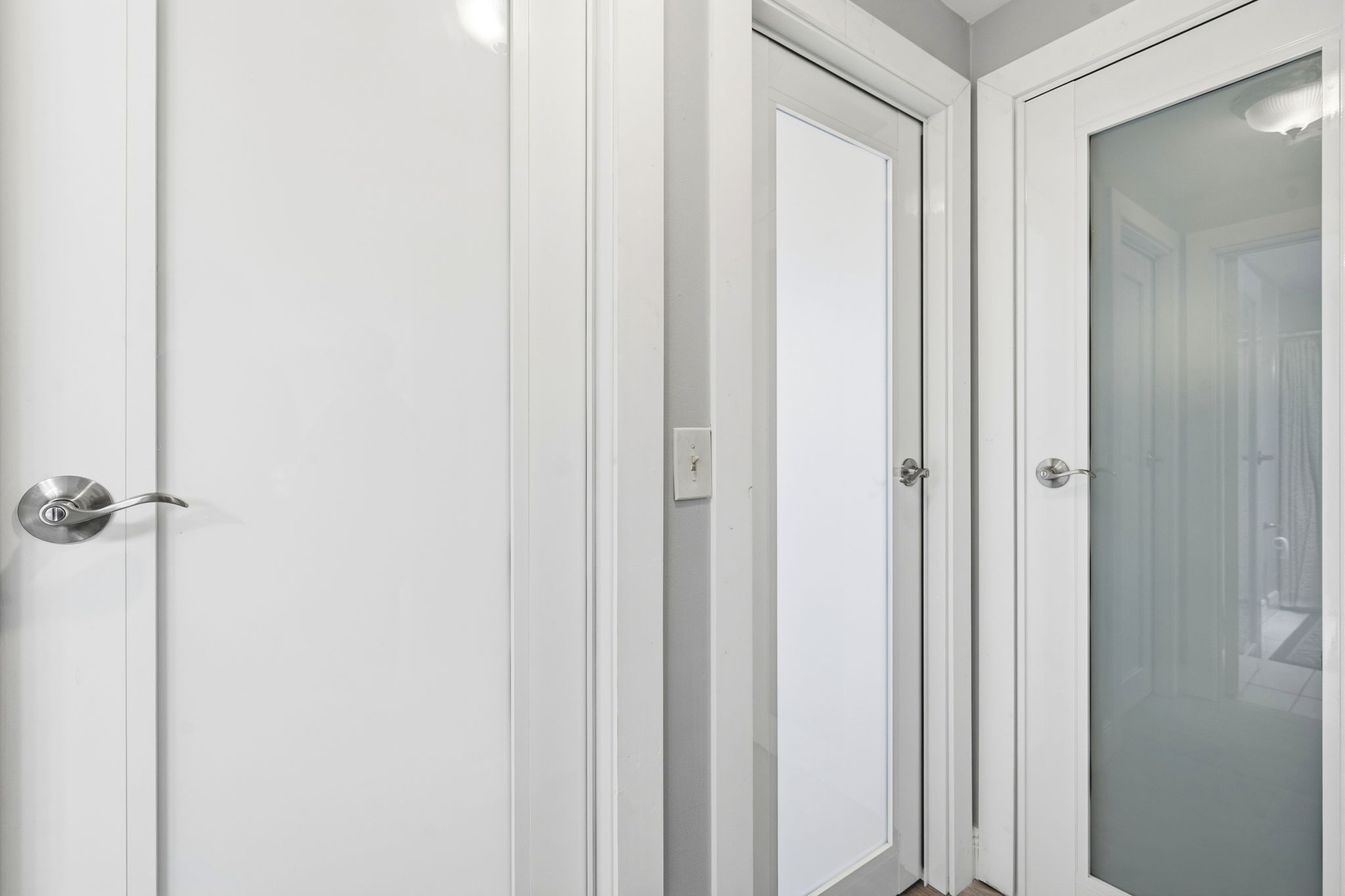 Interiors (18)