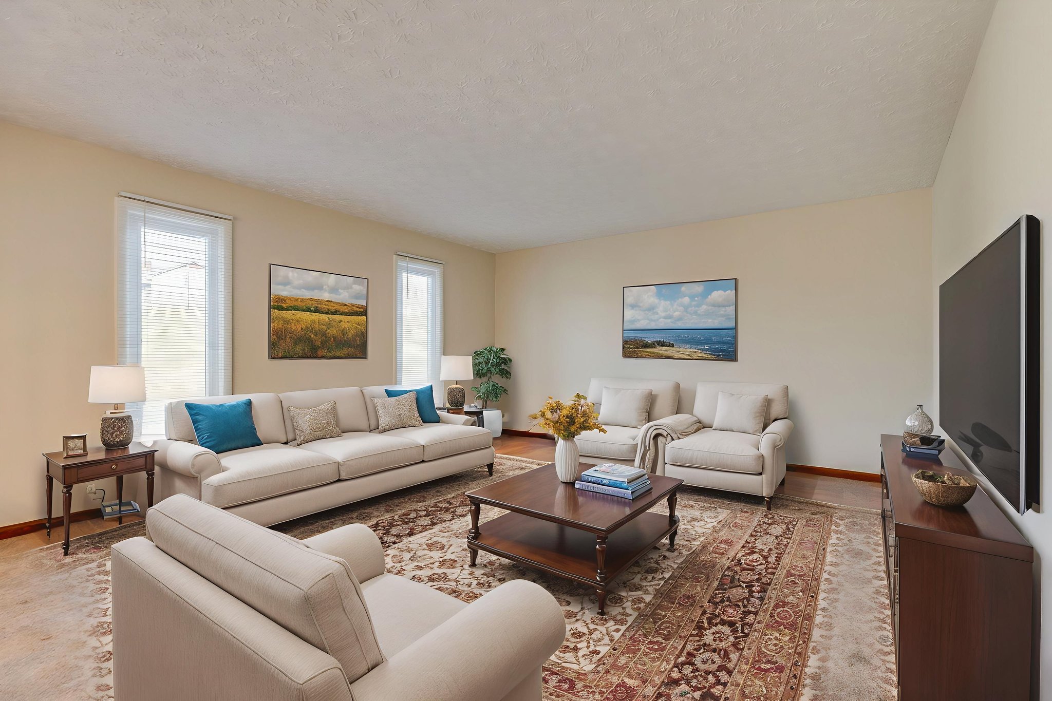 006 virtually staged.jpeg