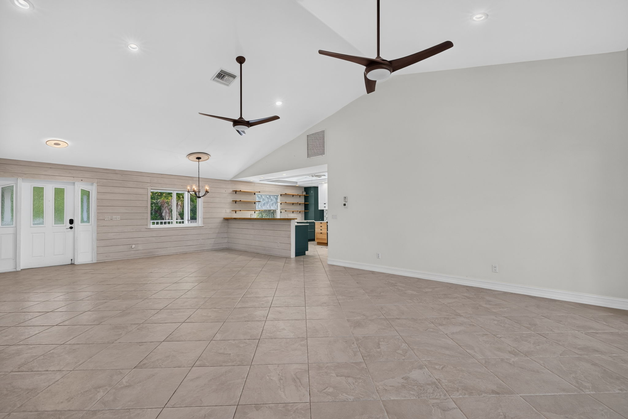 Living Room 2 of 5