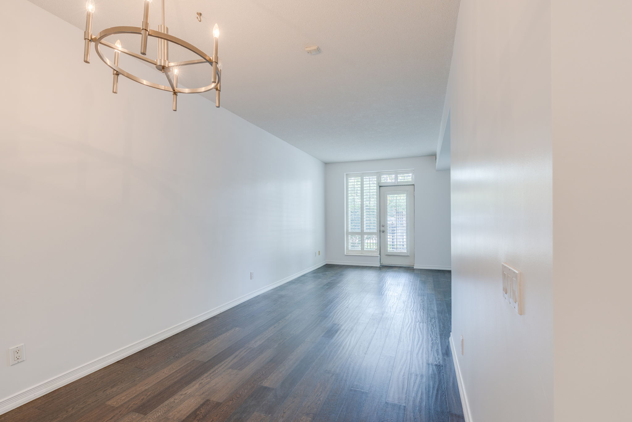 Toronto property showcase — delivered property photograph 11