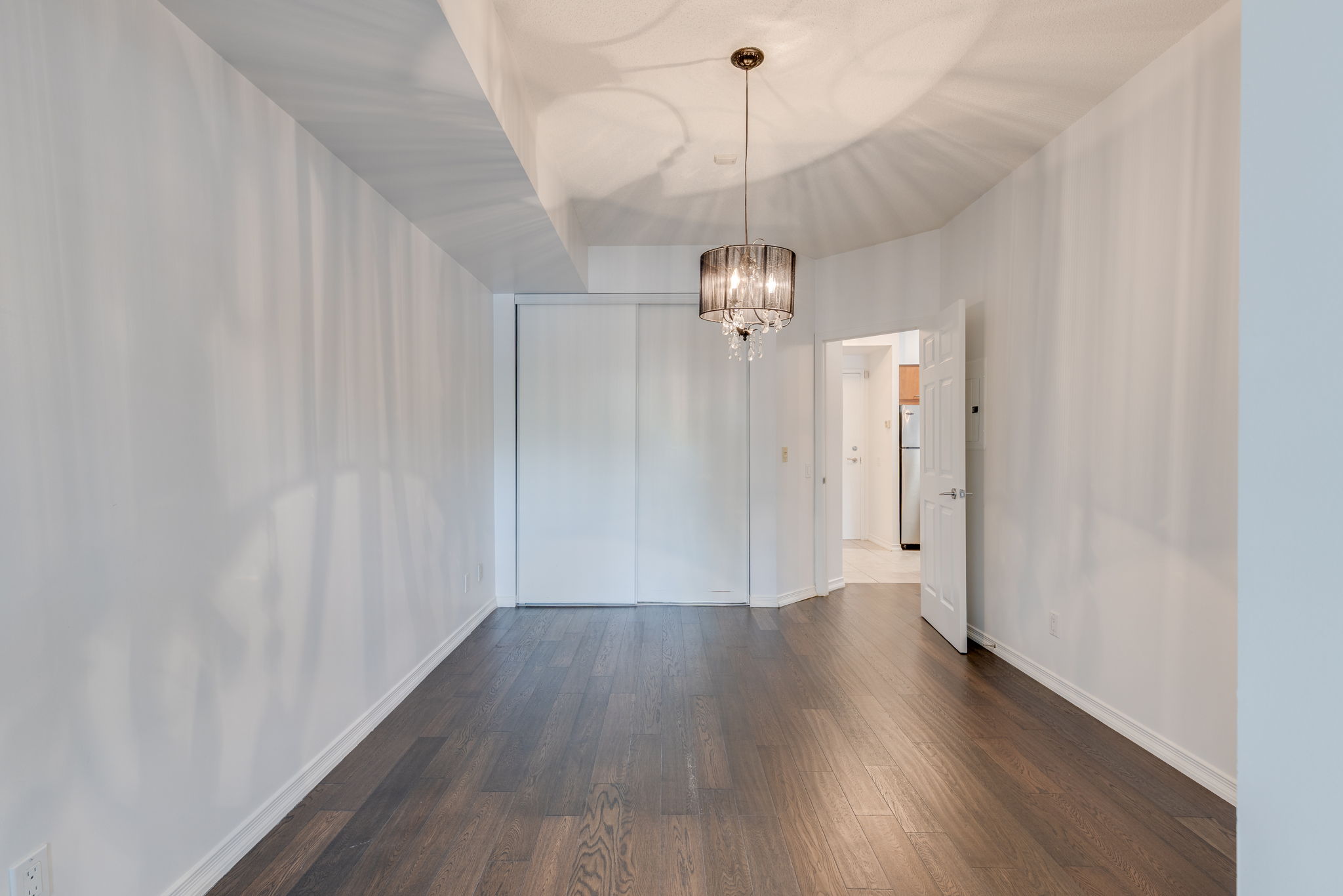 Toronto property showcase — delivered property photograph 17