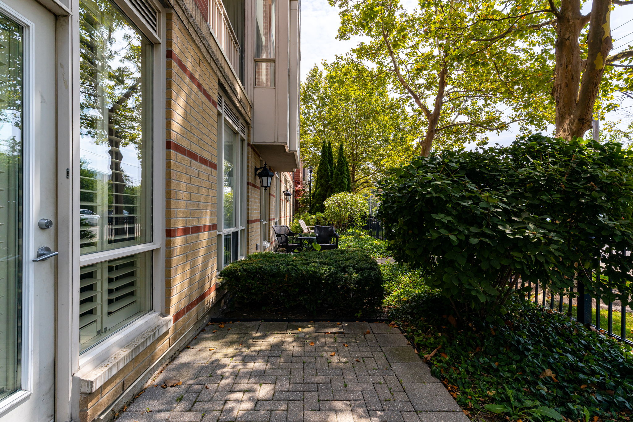 Toronto property showcase — delivered property photograph 27
