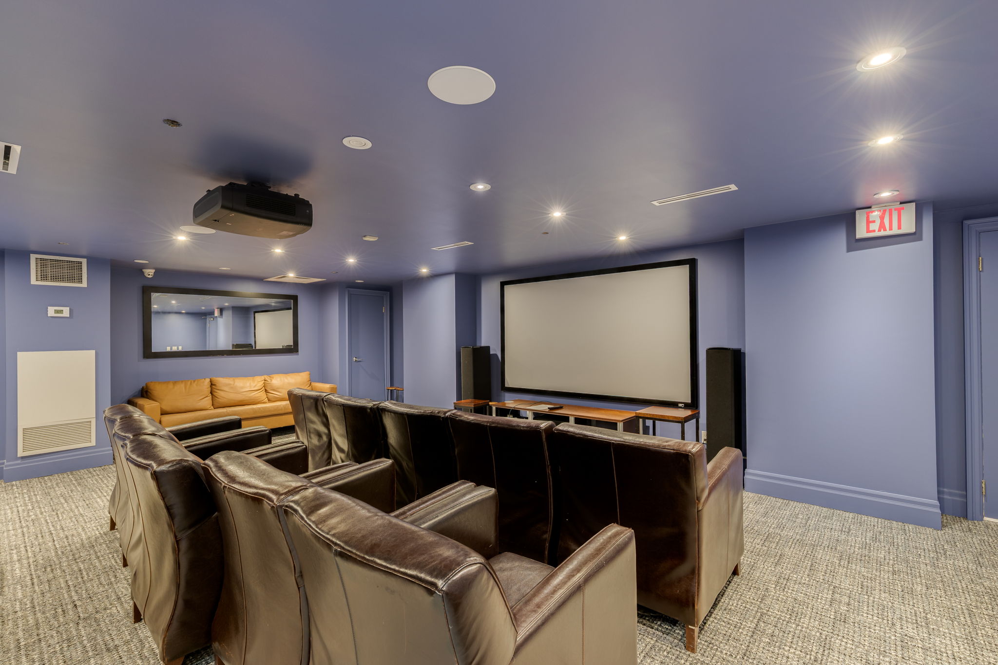 Toronto property showcase — delivered property photograph 38