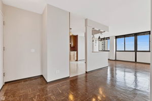 4850 S Lake Park Ave 1512_008