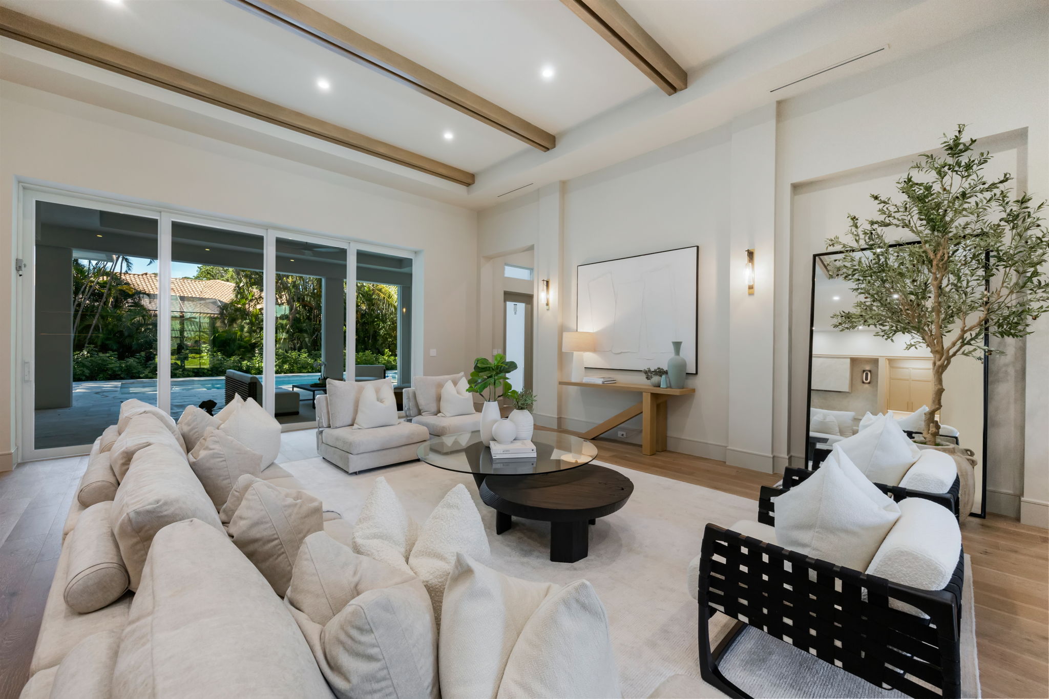 Chip Youmans - 4851 Crayton Rd-5