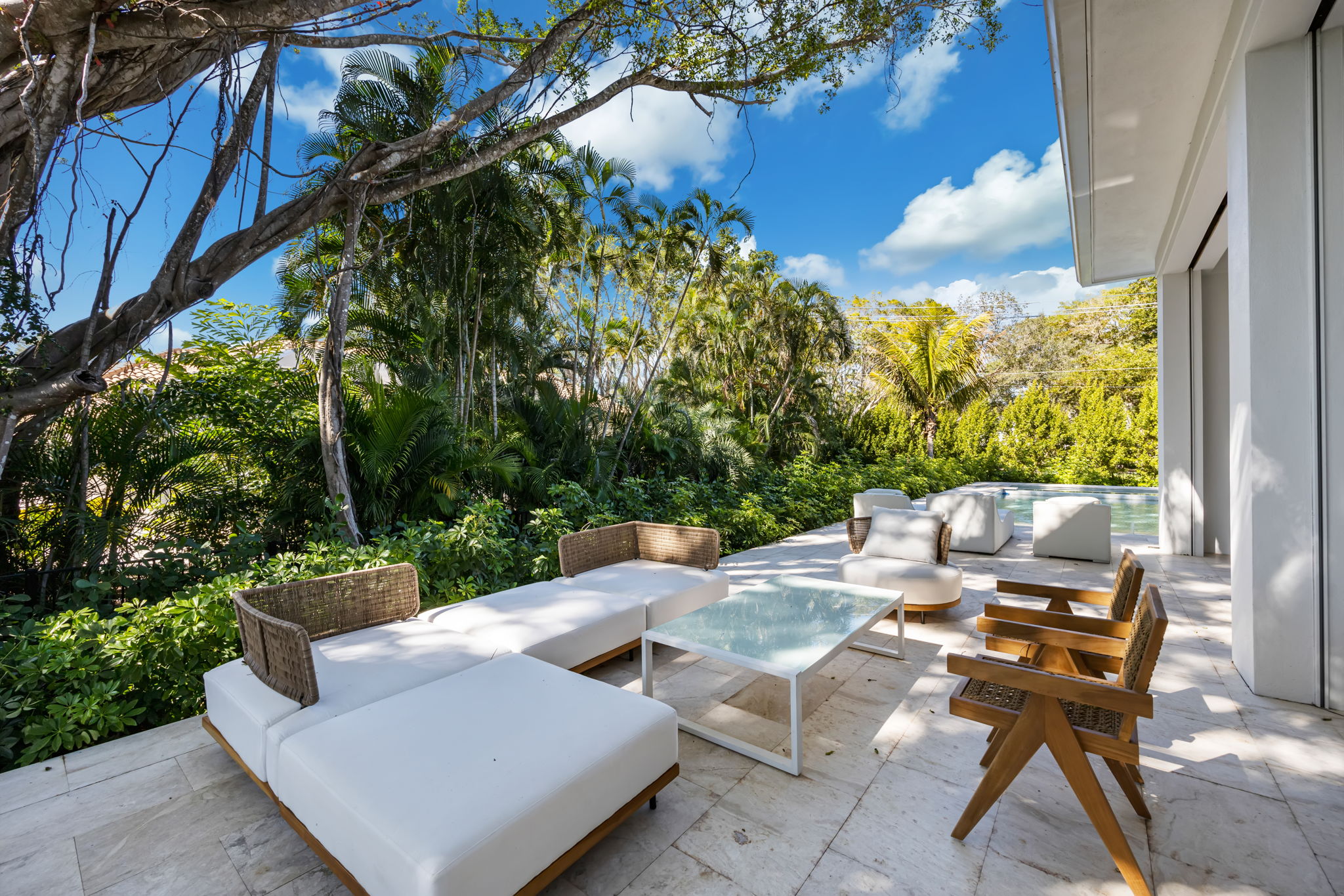 Chip Youmans - 4851 Crayton Rd-47