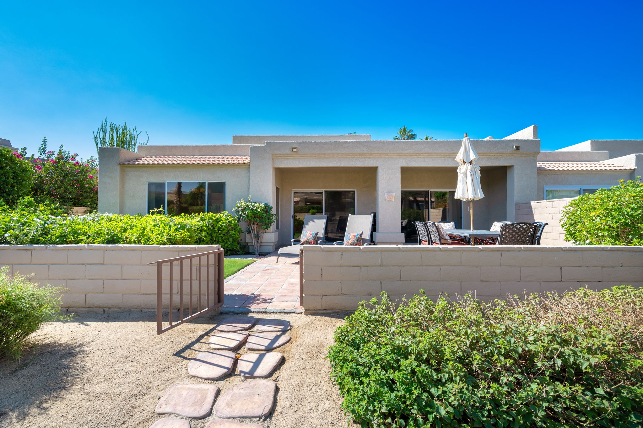 48512 Vía Encanto, La Quinta, CA 92253, USA Photo 22