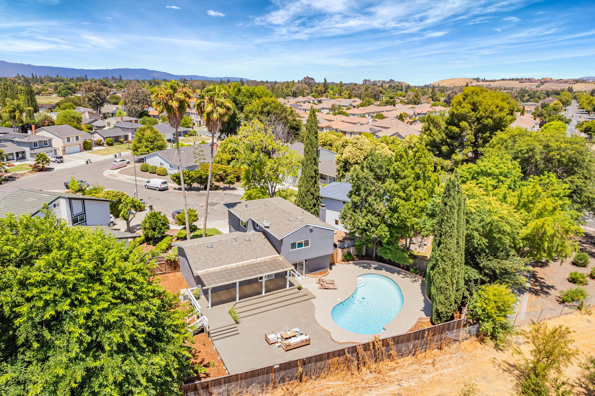 013_AERIAL_ 4852 Birmingham Dr